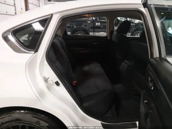 1N4AL3AP5JC157943 2018 NISSAN ALTIMA - Image 8