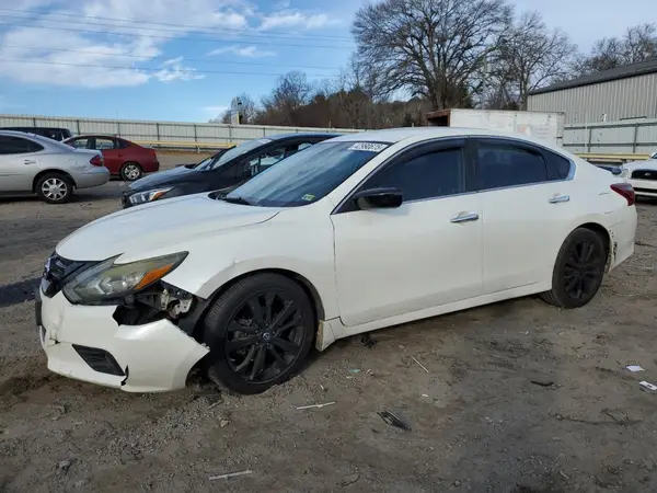 1N4AL3AP5JC158090 2018 NISSAN ALTIMA - Image 1