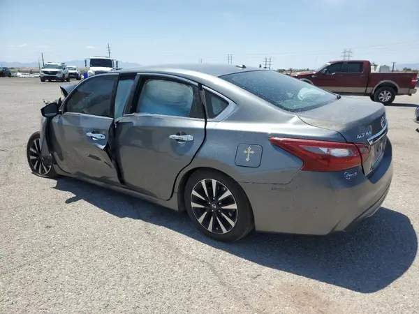 1N4AL3AP5JC158350 2018 NISSAN ALTIMA - Image 2