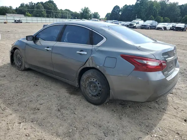 1N4AL3AP5JC158946 2018 NISSAN ALTIMA - Image 2