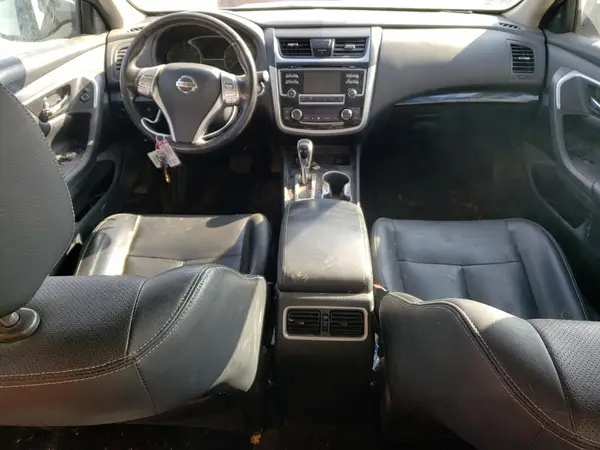 1N4AL3AP5JC159952 2018 NISSAN ALTIMA - Image 8