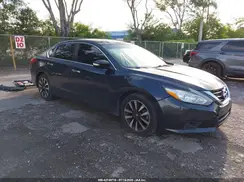 1N4AL3AP5JC160972 2018 NISSAN ALTIMA