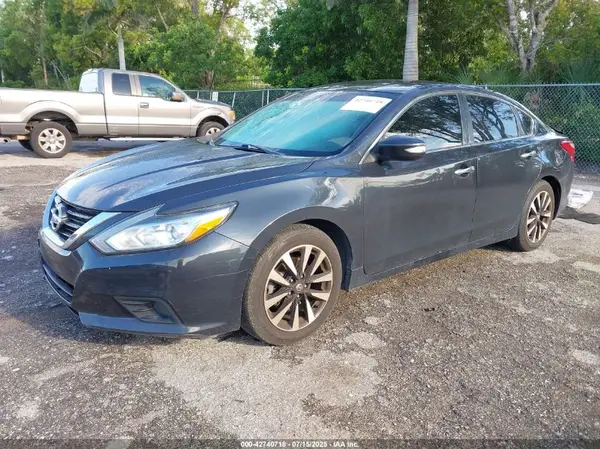 1N4AL3AP5JC160972 2018 NISSAN ALTIMA - Image 2