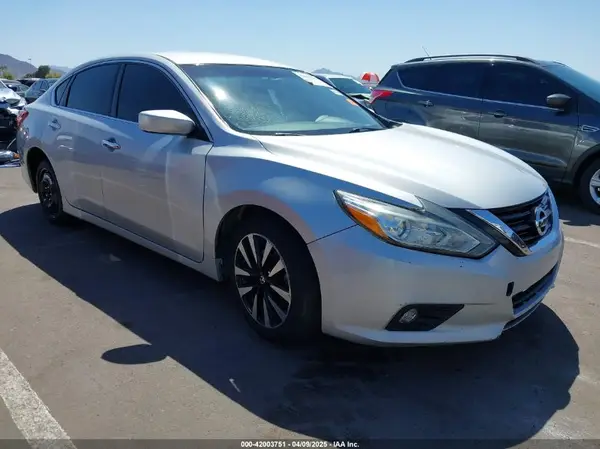 1N4AL3AP5JC163449 2018 NISSAN ALTIMA - Image 1