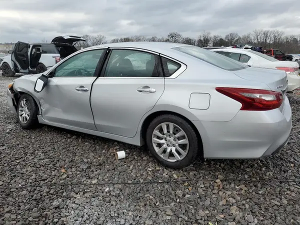 1N4AL3AP5JC165394 2018 NISSAN ALTIMA - Image 2