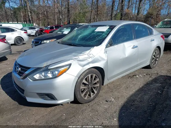 1N4AL3AP5JC169025 2018 NISSAN ALTIMA - Image 2
