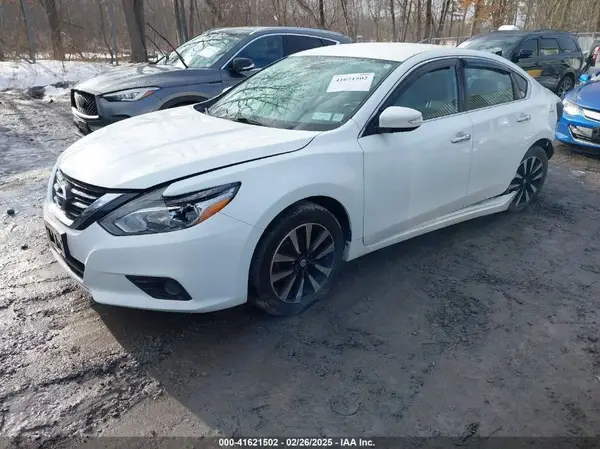 1N4AL3AP5JC170904 2018 NISSAN ALTIMA - Image 2