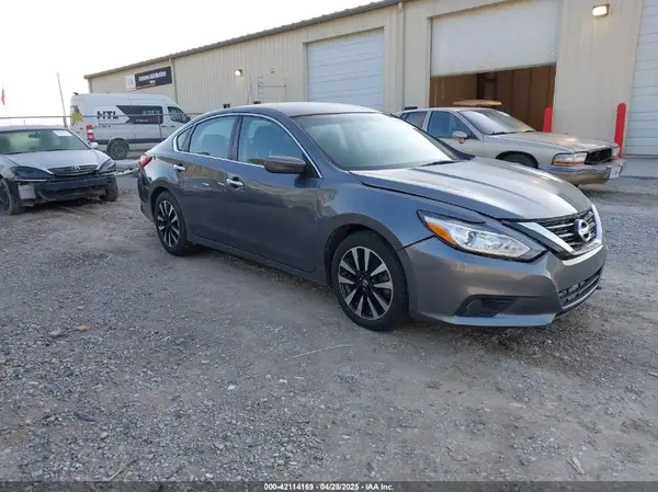 1N4AL3AP5JC171650 2018 NISSAN ALTIMA - Image 1