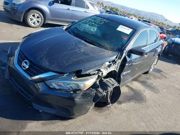 1N4AL3AP5JC178789 2018 NISSAN ALTIMA - Image 2