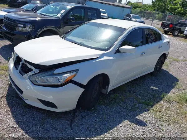1N4AL3AP5JC181031 2018 NISSAN ALTIMA - Image 2