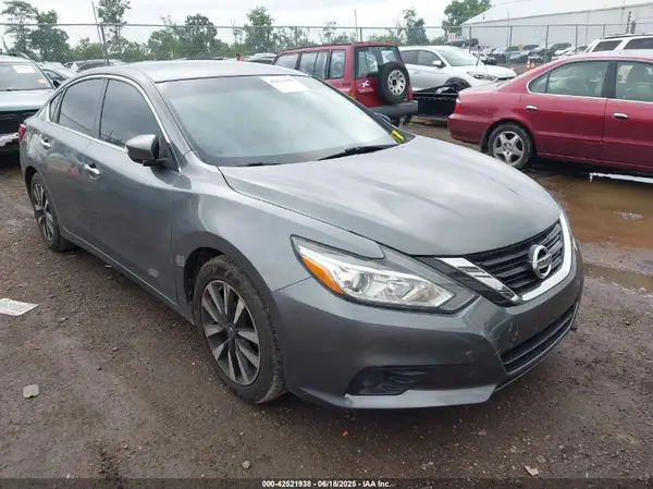 1N4AL3AP5JC183605 2018 NISSAN ALTIMA - Image 1