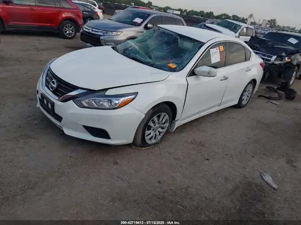 1N4AL3AP5JC184978 2018 NISSAN ALTIMA - Image 2