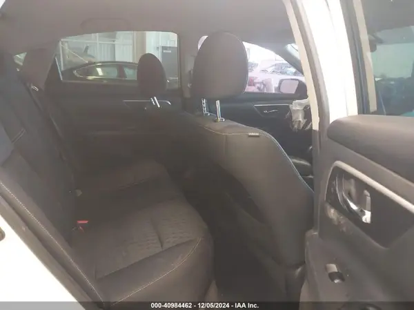 1N4AL3AP5JC184981 2018 NISSAN ALTIMA - Image 8