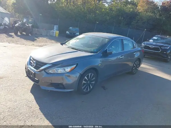1N4AL3AP5JC187055 2018 NISSAN ALTIMA - Image 2