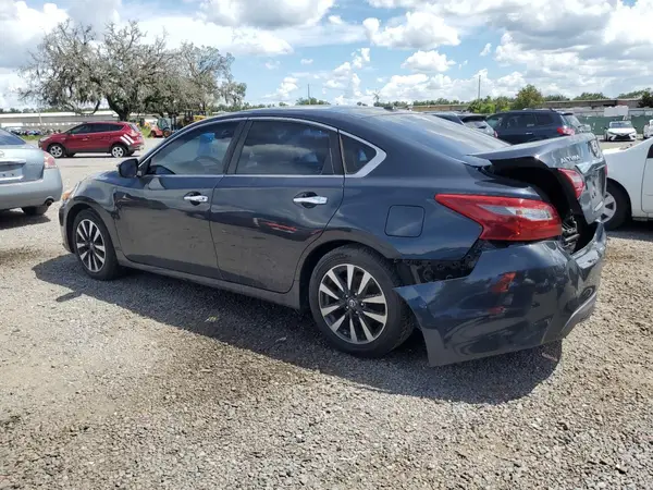 1N4AL3AP5JC195088 2018 NISSAN ALTIMA - Image 2