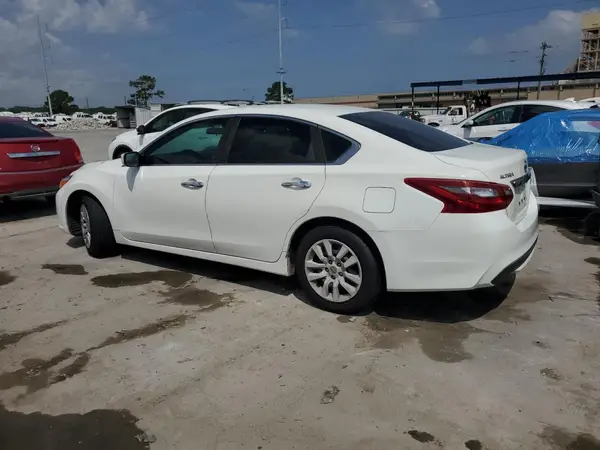 1N4AL3AP5JC196239 2018 NISSAN ALTIMA - Image 2