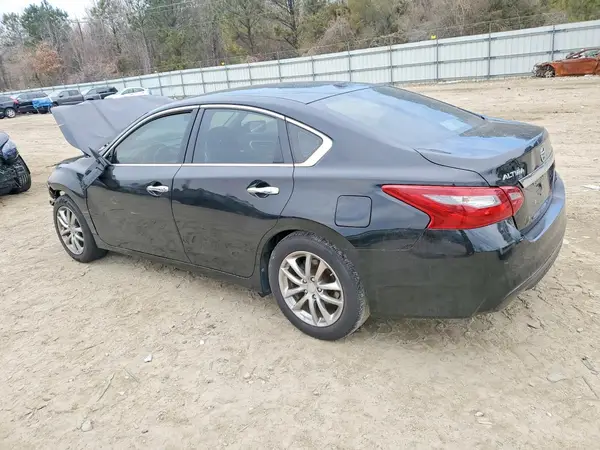 1N4AL3AP5JC200290 2018 NISSAN ALTIMA - Image 2