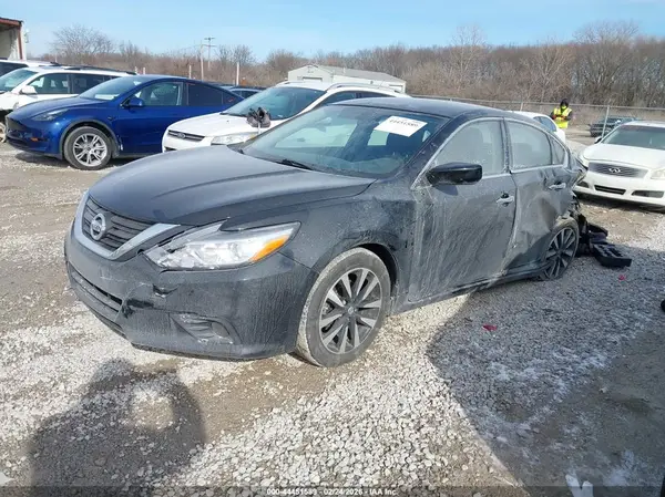 1N4AL3AP5JC202475 2018 NISSAN ALTIMA - Image 2