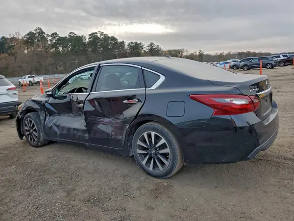 1N4AL3AP5JC202735 2018 NISSAN ALTIMA - Image 2