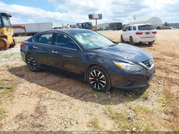 1N4AL3AP5JC202850 2018 NISSAN ALTIMA - Image 1