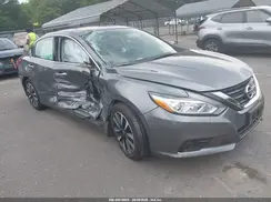 1N4AL3AP5JC213329 2018 NISSAN ALTIMA