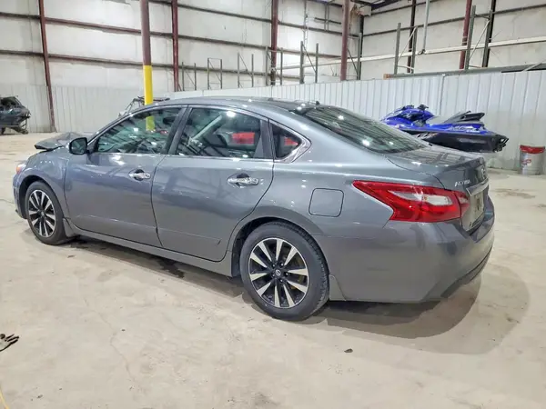 1N4AL3AP5JC213959 2018 NISSAN ALTIMA - Image 2