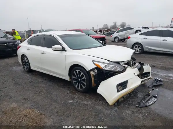 1N4AL3AP5JC216408 2018 NISSAN ALTIMA - Image 1