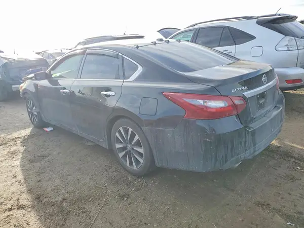 1N4AL3AP5JC217316 2018 NISSAN ALTIMA - Image 2