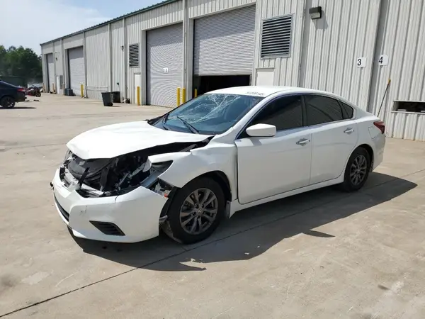 1N4AL3AP5JC218773 2018 NISSAN ALTIMA - Image 1