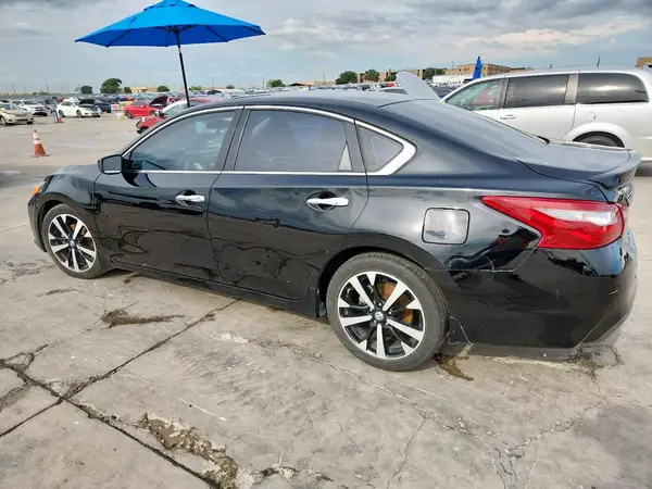 1N4AL3AP5JC225156 2018 NISSAN ALTIMA - Image 2