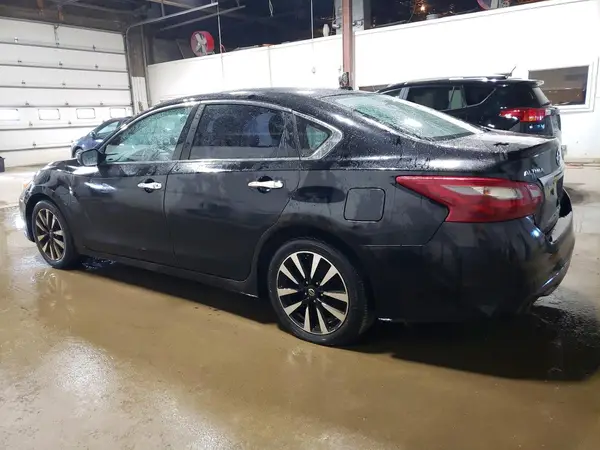 1N4AL3AP5JC225304 2018 NISSAN ALTIMA - Image 2