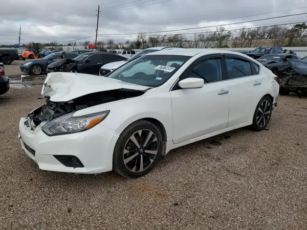 1N4AL3AP5JC225805 2018 NISSAN ALTIMA - Image 1