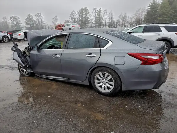 1N4AL3AP5JC226758 2018 NISSAN ALTIMA - Image 2