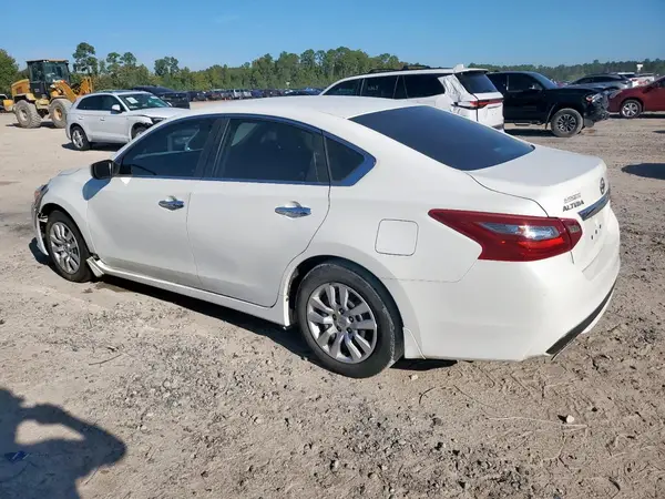 1N4AL3AP5JC227294 2018 NISSAN ALTIMA - Image 2