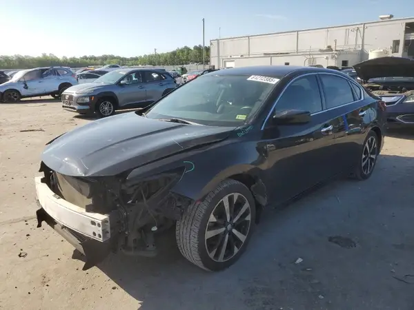 1N4AL3AP5JC227375 2018 NISSAN ALTIMA - Image 1