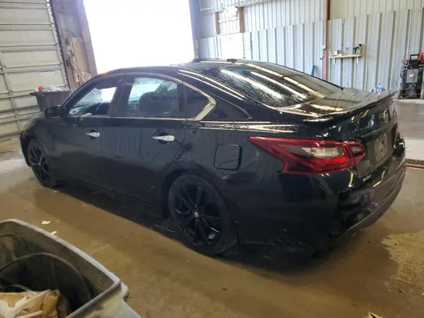 1N4AL3AP5JC228428 2018 NISSAN ALTIMA - Image 2