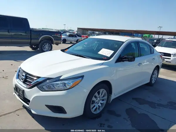 1N4AL3AP5JC230244 2018 NISSAN ALTIMA - Image 2