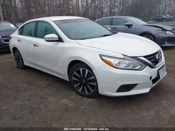 1N4AL3AP5JC231653 2018 NISSAN ALTIMA - Image 1