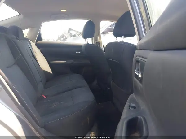 1N4AL3AP5JC233757 2018 NISSAN ALTIMA - Image 8