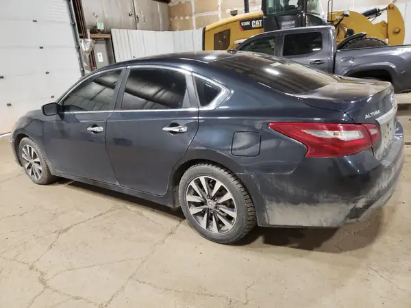 1N4AL3AP5JC234696 2018 NISSAN ALTIMA - Image 2