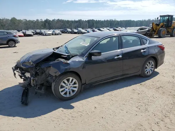 1N4AL3AP5JC236416 2018 NISSAN ALTIMA - Image 1