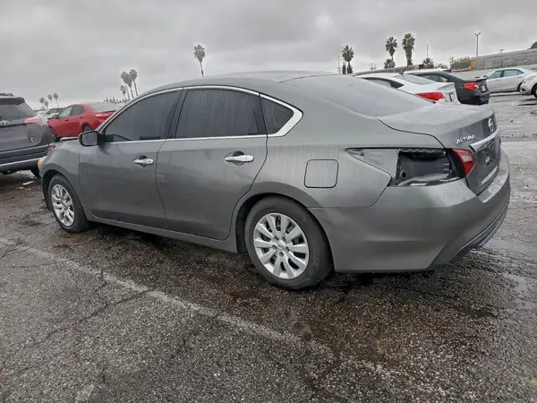 1N4AL3AP5JC242720 2018 NISSAN ALTIMA - Image 2