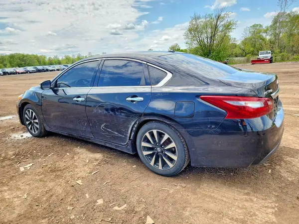 1N4AL3AP5JC243110 2018 NISSAN ALTIMA - Image 2