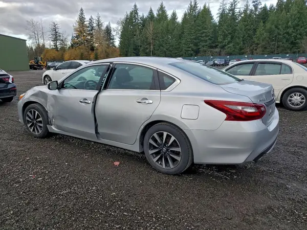 1N4AL3AP5JC245262 2018 NISSAN ALTIMA - Image 2