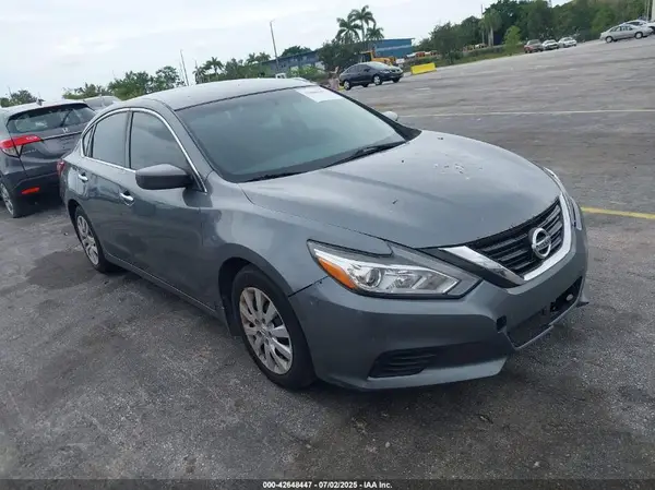 1N4AL3AP5JC246010 2018 NISSAN ALTIMA - Image 1