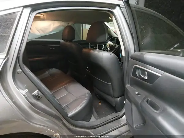 1N4AL3AP5JC246198 2018 NISSAN ALTIMA - Image 8