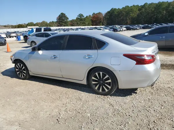 1N4AL3AP5JC247500 2018 NISSAN ALTIMA - Image 2