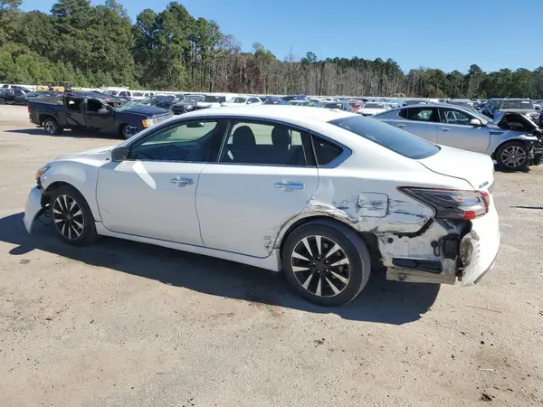 1N4AL3AP5JC249005 2018 NISSAN ALTIMA - Image 2