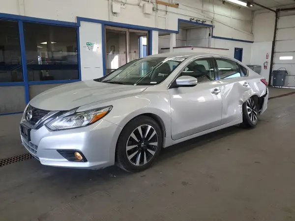 1N4AL3AP5JC250977 2018 NISSAN ALTIMA - Image 1