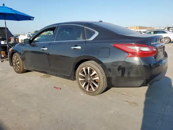 1N4AL3AP5JC253748 2018 NISSAN ALTIMA - Image 2